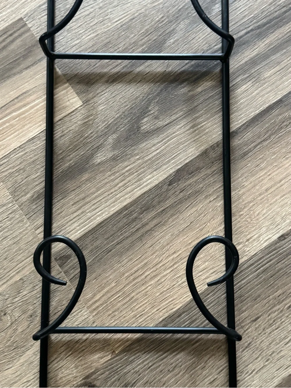Wrought Iron 3 Plate Wall Rack